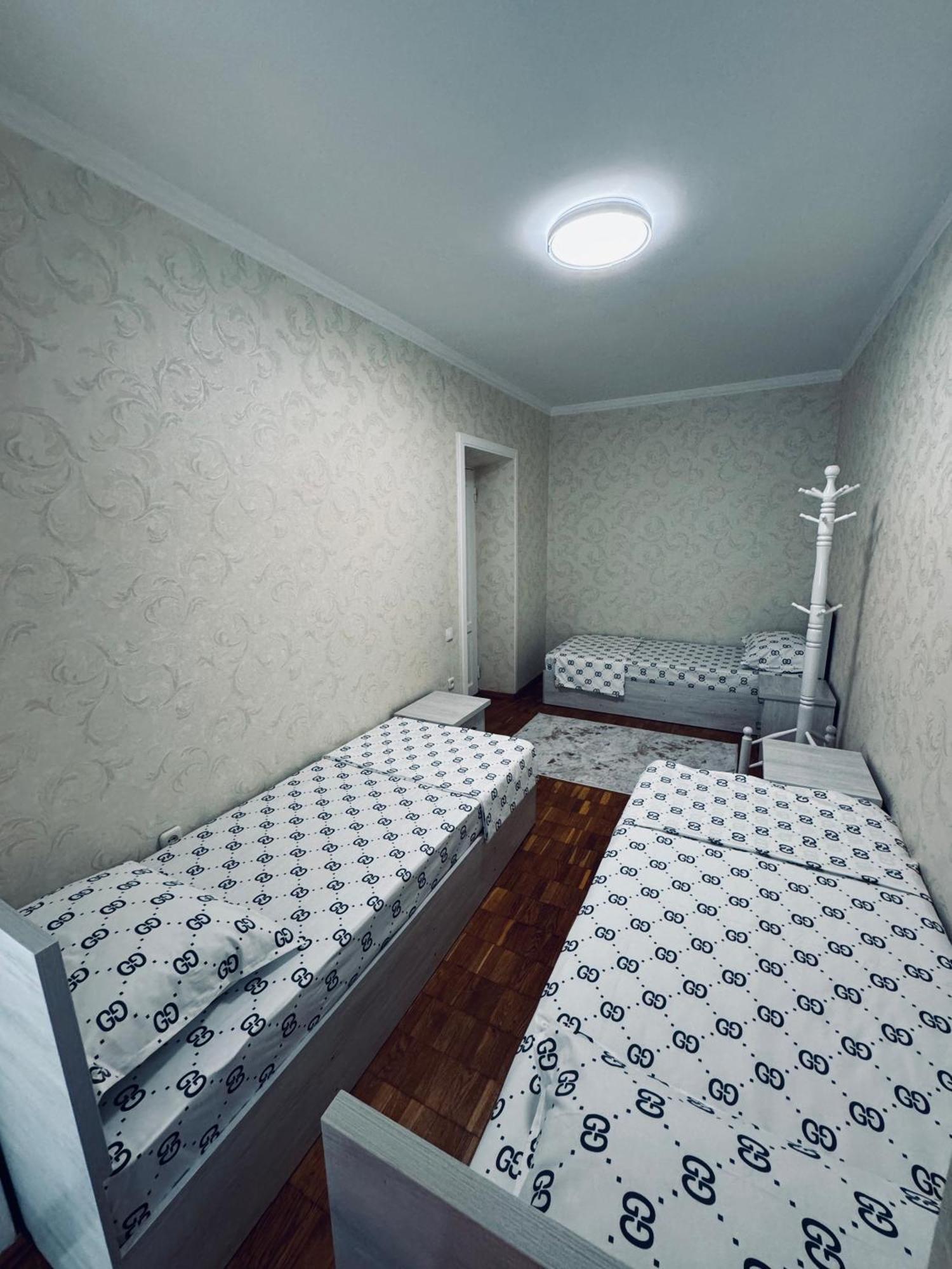 Classic Family Apart In The Center With 4 Rooms Tashkent Esterno foto